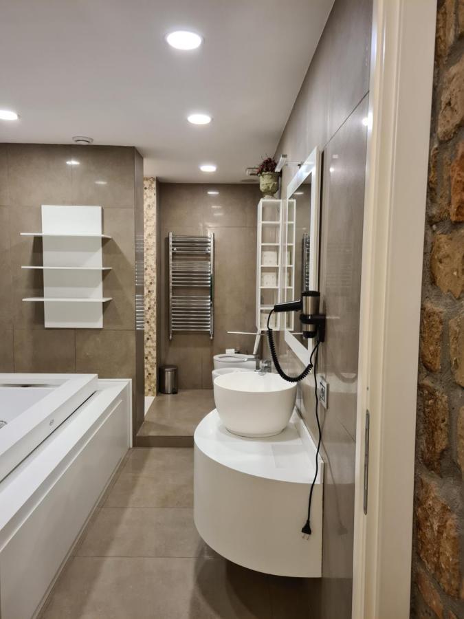 Incantevole Con Jacuzzi ローマ エクステリア 写真